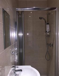 Studio to rent, Weald Rise, Harrow HA3