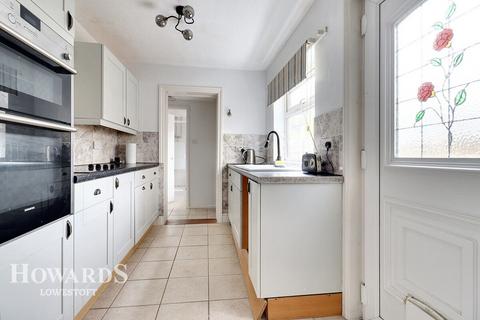 undefined, Poplar Terrace, Kessingland