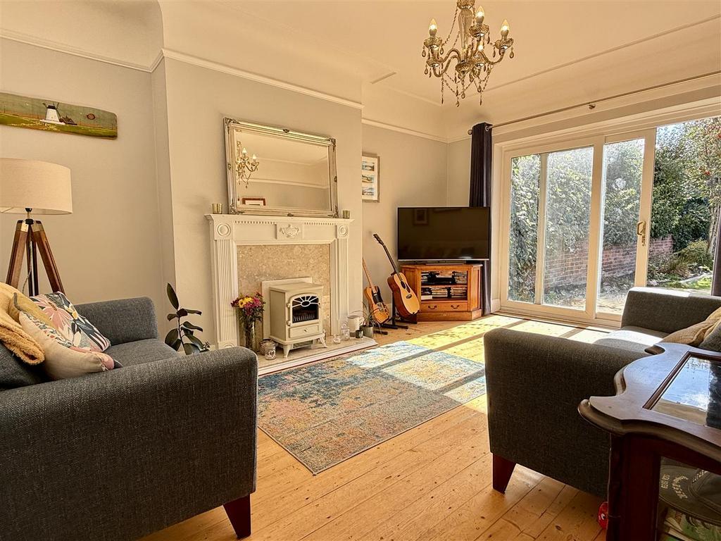 Rear sitting room