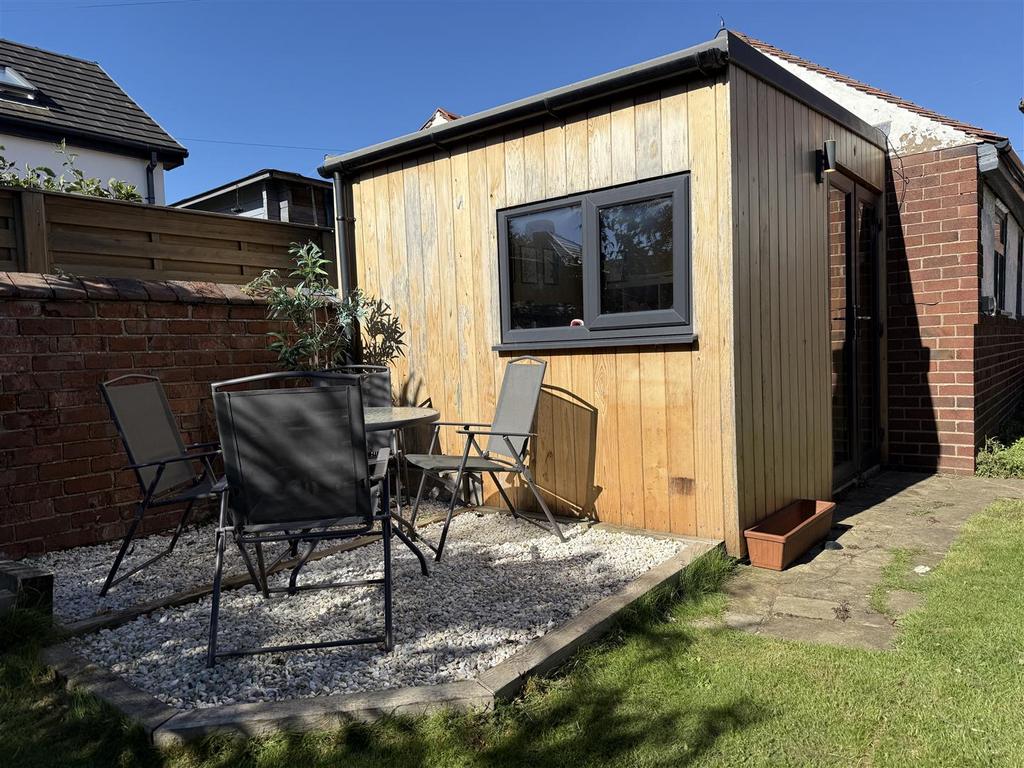 Garden office