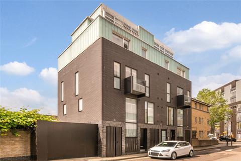 Zeno Court, 19 Long Walk, London