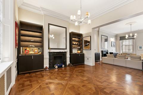 undefined, Eaton Place, Belgravia