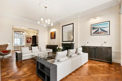 undefined, Eaton Place, Belgravia