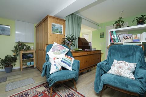 undefined, Stanmore Court, Canterbury, Kent, CT1