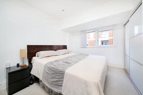undefined, Wandsworth Road, London