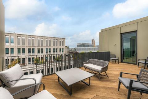 3 bedroom flat for sale, Wood Crescent, London