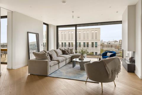 3 bedroom flat for sale, Wood Crescent, London