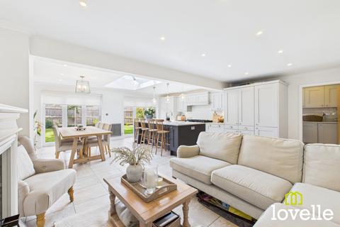11 Cherry Avenue, Hessle, HU13 0QT