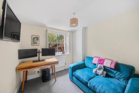 2 bedroom flat for sale, Canonbury Road, Islington, London