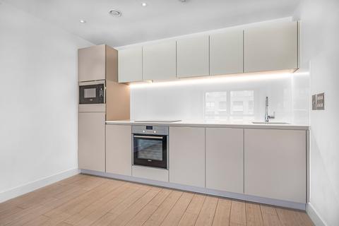 1 bedroom flat for sale, Canalside Square, Islington, London