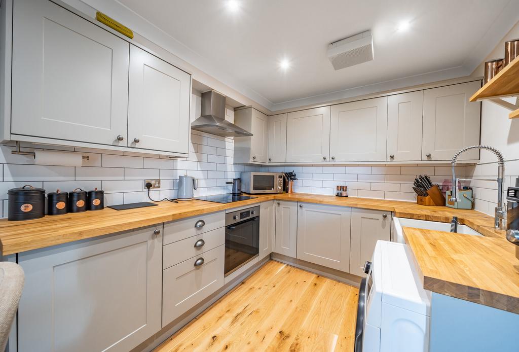 1358963-13-68d58d...