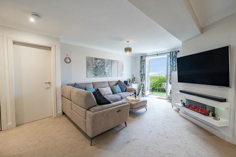undefined, Commercial Road, Gloucestershire GL1