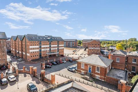 undefined, Commercial Road, Gloucestershire GL1