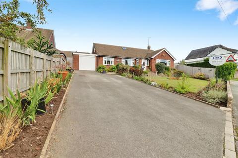 4 bedroom detached bungalow for sale, The Dingle, Haslington