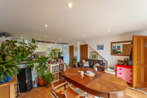 undefined, Flora Gardens, Helston TR13