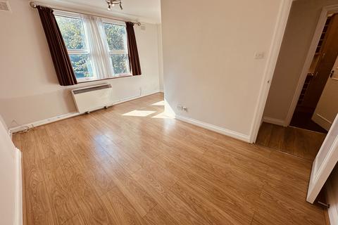 1 bedroom flat to rent, Muswell Hill N10