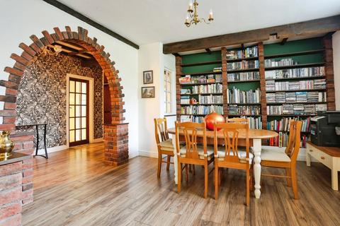 4 bedroom detached bungalow for sale, The Fosse, Nottingham NG12