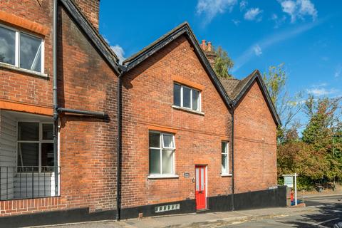 1 bedroom flat for sale, Longdene Road, Haslemere, Surrey, GU27