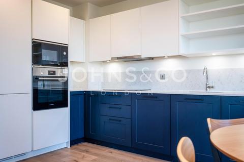 2 bedroom apartment to rent, Menara Point, Twelve Trees Park, London, E16