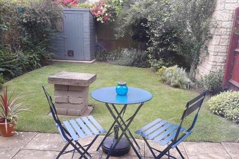 1 bedroom end of terrace house for sale, Avocet Way, Bicester