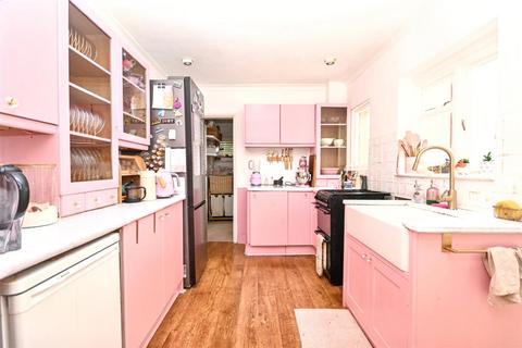 3 bedroom terraced house for sale, Eshton Road, Eastbourne