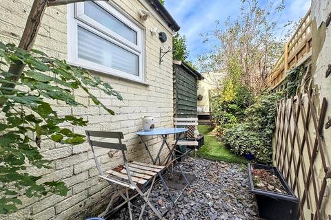 3 bedroom terraced house for sale, Eshton Road, Eastbourne
