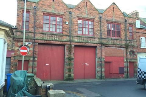 Industrial unit to rent, Gladstone Ln Scarborough YO12 7BS