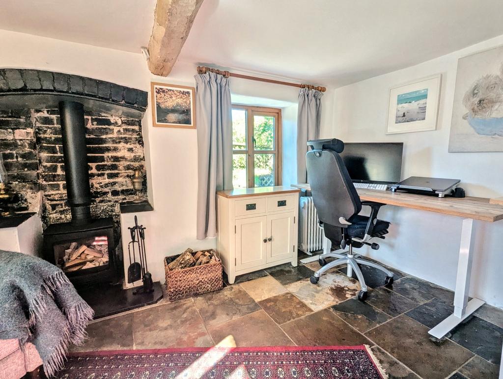 Reception/Downstairs Bedroom