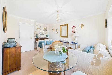 2 bedroom retirement property for sale, Weavers Court, Sudbury