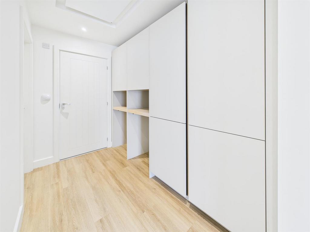 Contemporary Open-Plan Living