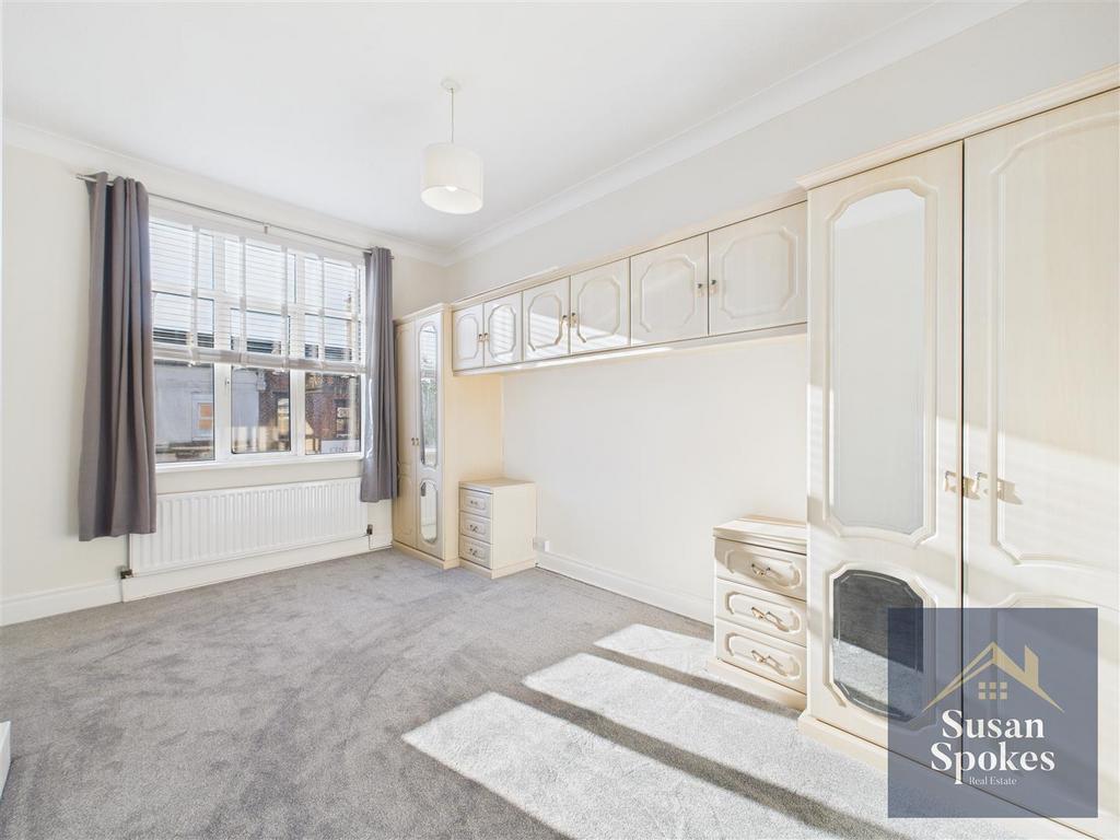 CAM01858 G0-PR0180-STILL017.jpg