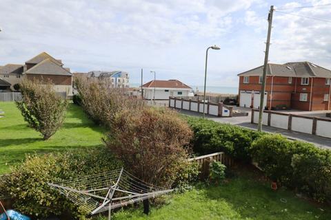 2 bedroom flat for sale, Southwood Road, Hayling Island