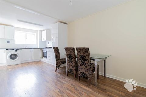 5 bedroom terraced house for sale, Brundish, Basildon SS13