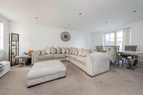 3 bedroom terraced house for sale, Moorcroft, Harlington Road, UB8