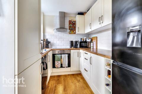 undefined, Ashgrove, Buckingham
