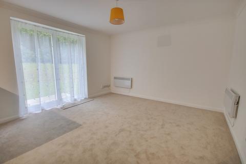 undefined, POPULAR LOCATION! NO FORWARD CHAIN! LONG LEASE!
