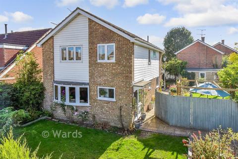 4 bedroom detached house for sale, Oliver Road, Staplehurst, Tonbridge, Kent