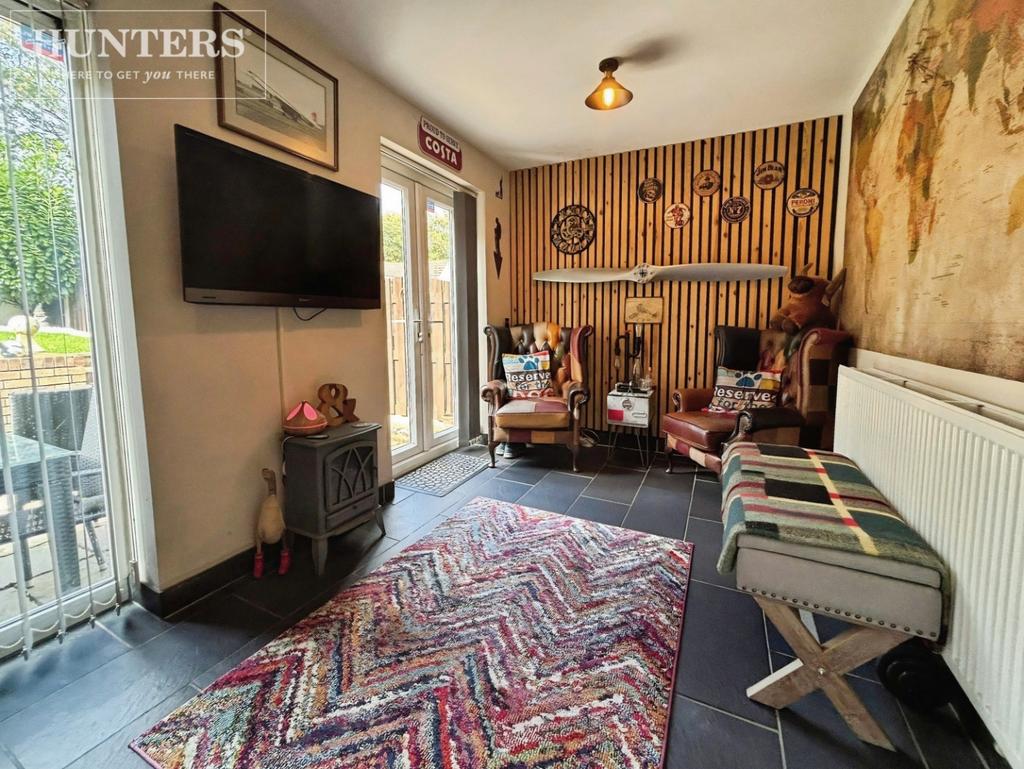 Pbox-living room-339123.jpeg