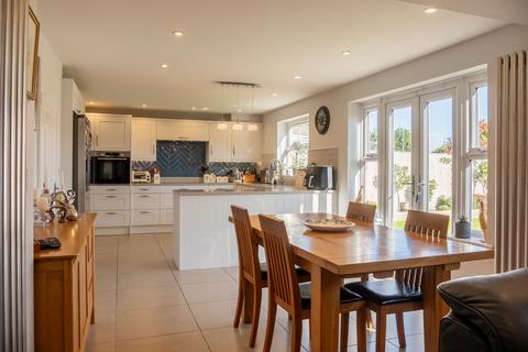 5 bedroom detached house for sale, Woodlands View, Lytham St Annes, FY8