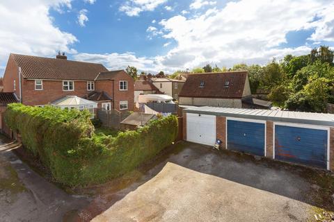 undefined, Middle Street, Swinton