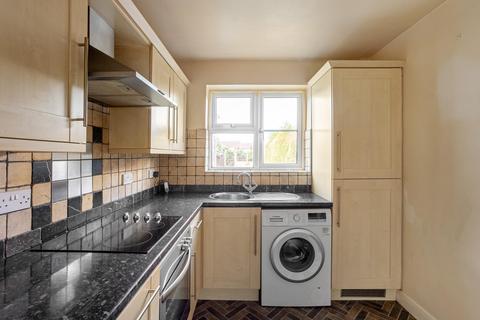 undefined, Middle Street, Swinton