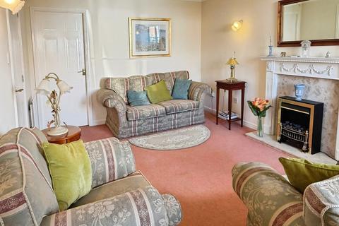 3 bedroom detached house for sale, Lyncroft Leys, Scraptoft, LE7