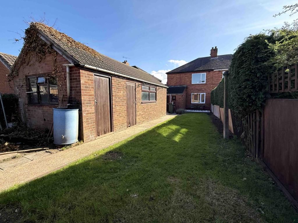 Rear Garden &amp; Garage