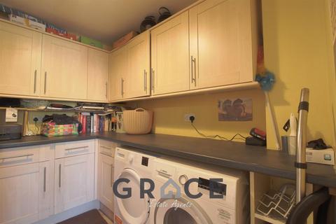 15 Ganges Road, Shotley Gate, Ipswich, IP9 1RJ