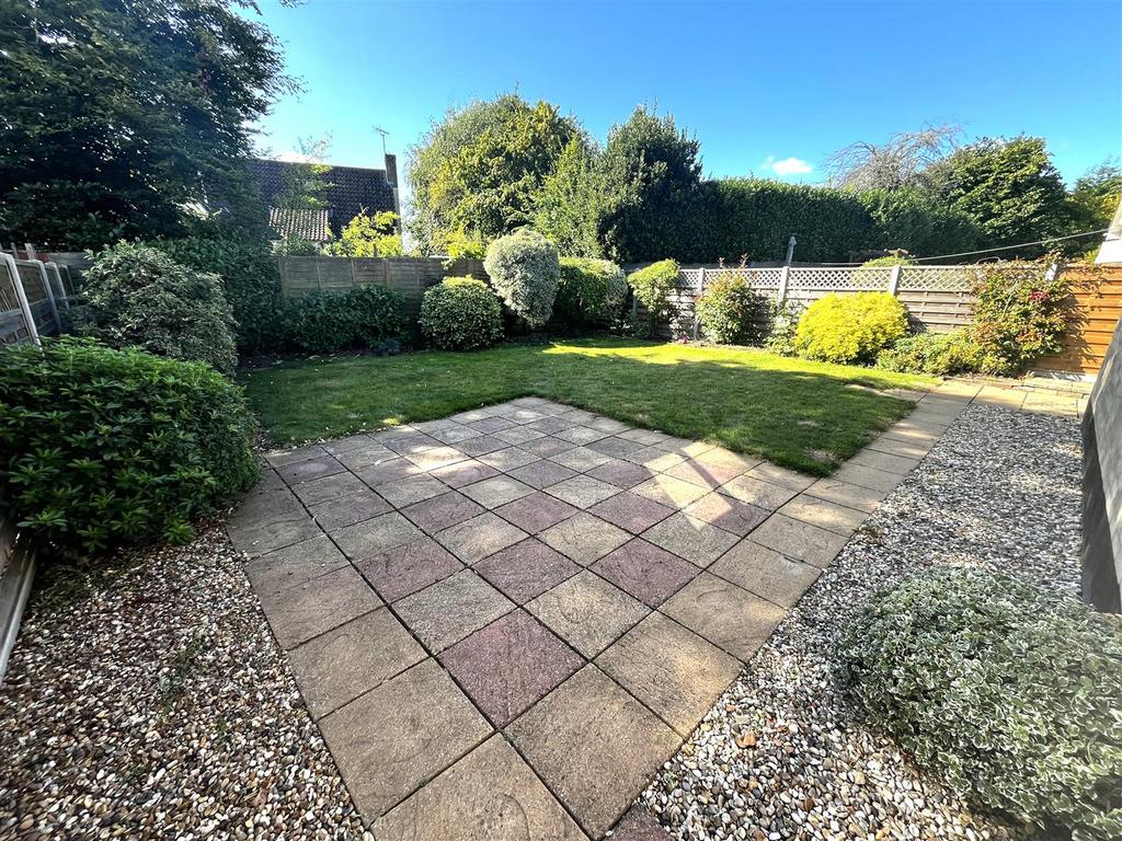 Rear garden.JPG