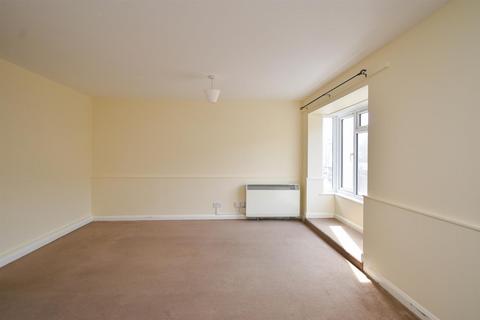 3 bedroom flat for sale, The Bourne, Hastings