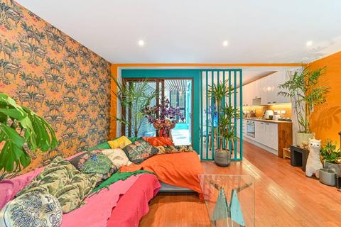 2 bedroom flat for sale, Kellett Road, Brixton, London, SW2