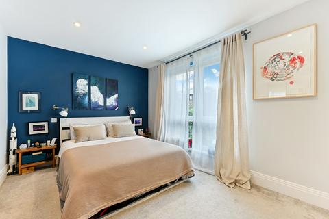2 bedroom apartment for sale, Worple Road, Wimbledon SW20