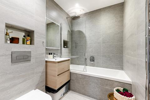 2 bedroom apartment for sale, Worple Road, Wimbledon SW20