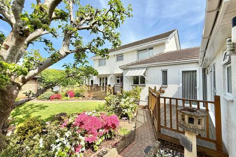 5 bedroom detached house for sale, Laurel Close, St. Leonards, Ringwood, Dorset, BH24